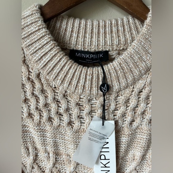 NWT Minkpink Jolene Cable Knit Sweater (size S) - Picture 10 of 12